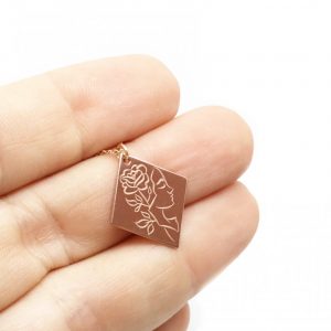 Κολιέ Γυναίκα Τριαντάφυλλο